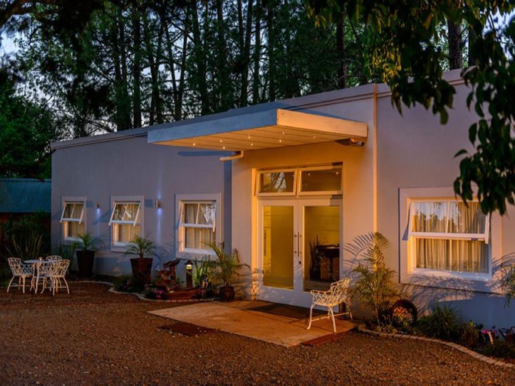 Biggy Best Boutique Hotel & Self Catering Cottages 호윅 외부 사진