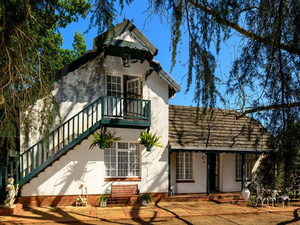 Biggy Best Boutique Hotel & Self Catering Cottages 호윅 외부 사진