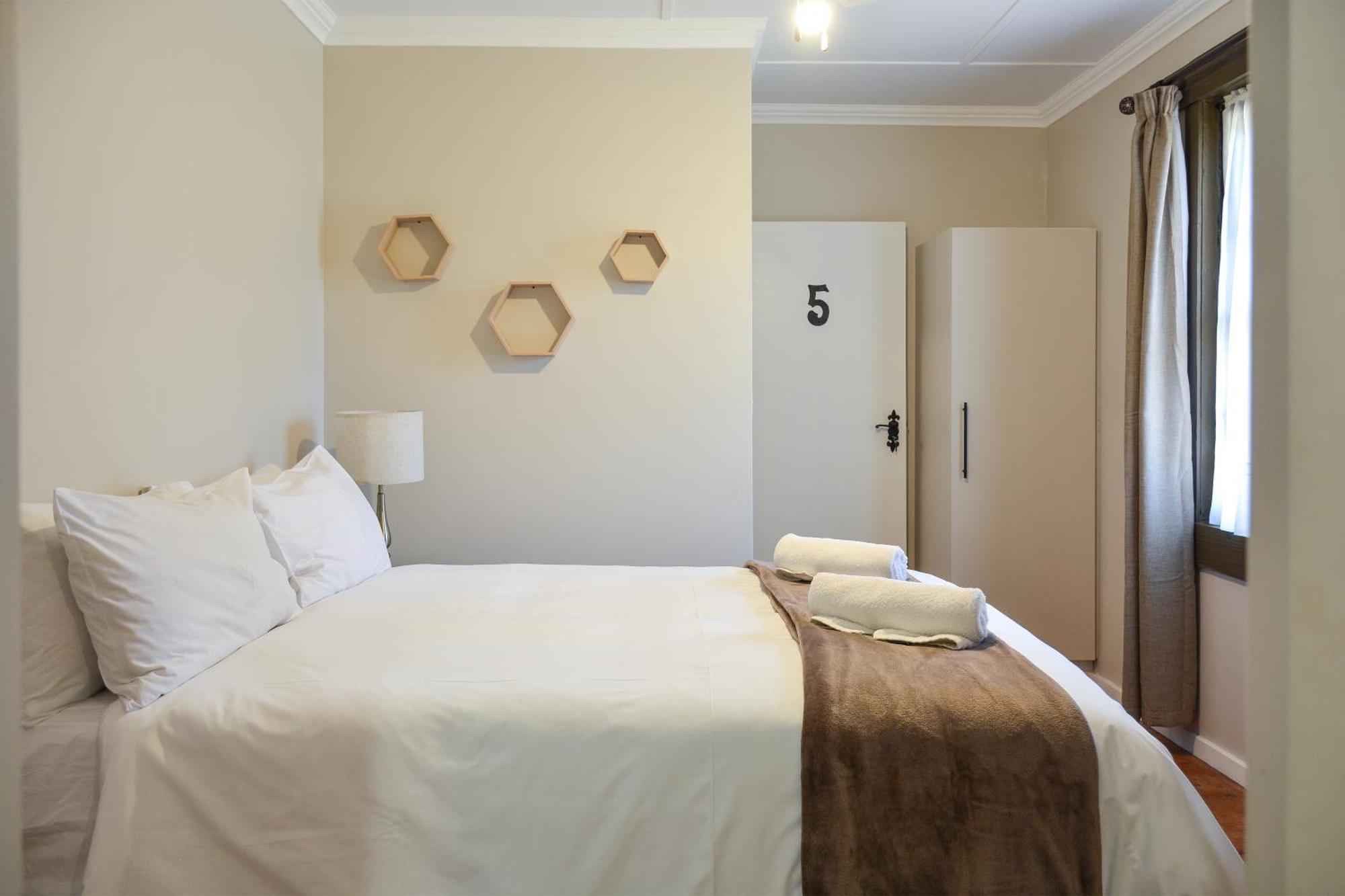 Biggy Best Boutique Hotel & Self Catering Cottages 호윅 외부 사진
