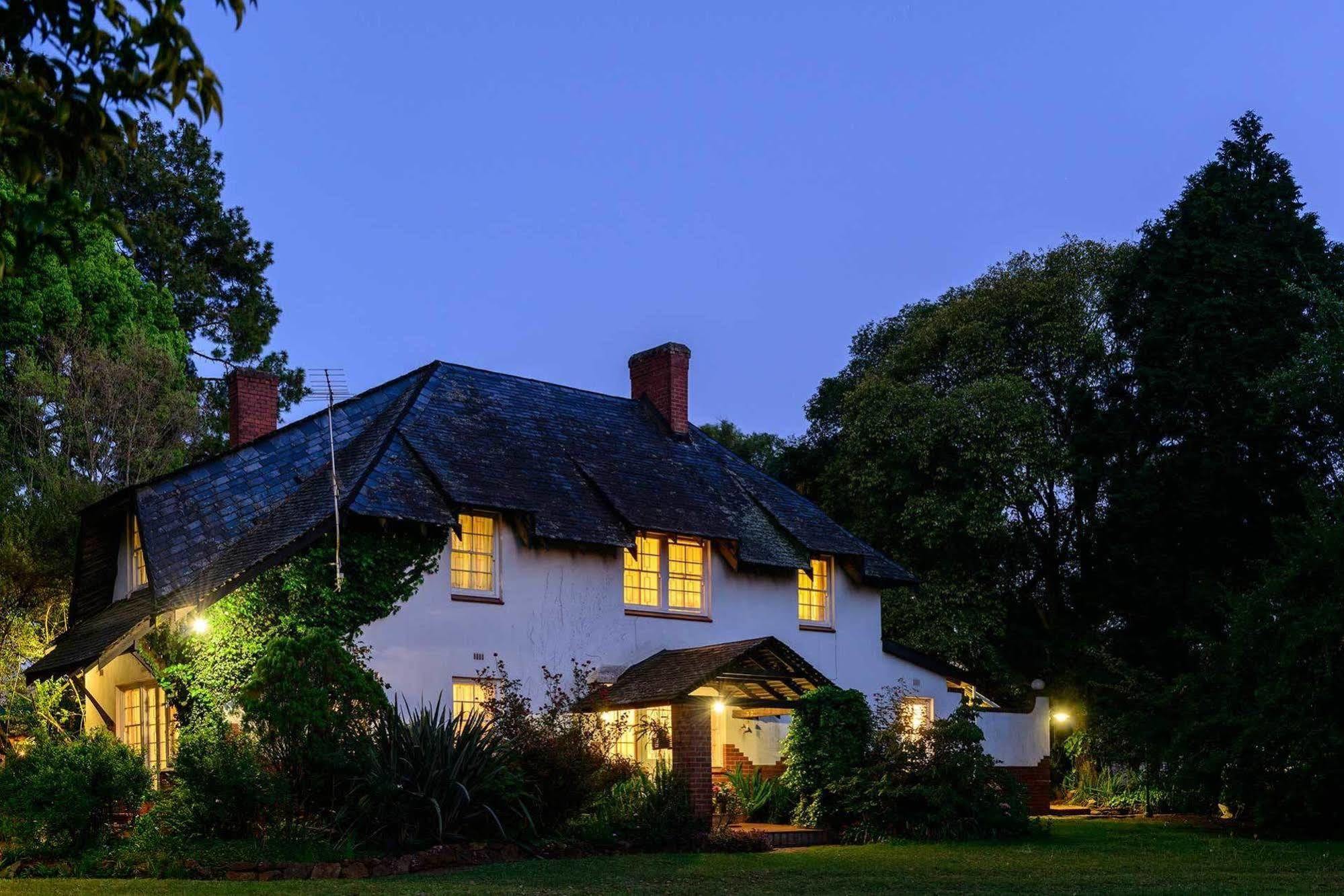 Biggy Best Boutique Hotel & Self Catering Cottages 호윅 외부 사진
