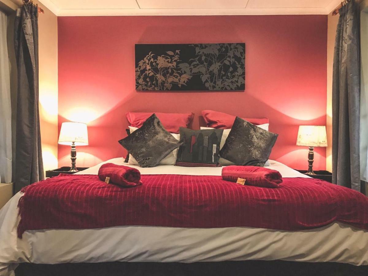 Biggy Best Boutique Hotel & Self Catering Cottages 호윅 외부 사진